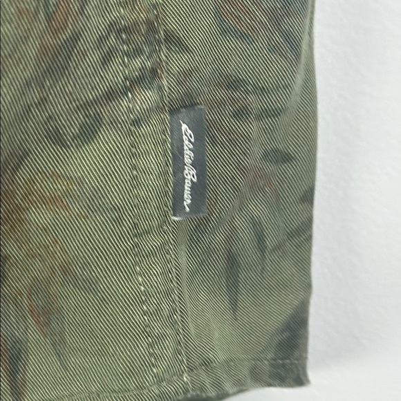 Eddie Bauer 100% Lyocell Green Blouse Lightweight Relaxed Fit Size Large - Picture 7 of 12